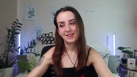 Emyli online show from 30, 1, 2025