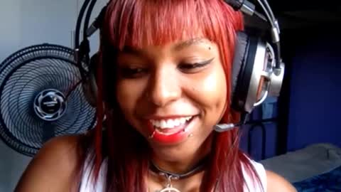 Snapshot of emilylivos chatting on 14, 3, 2026 Emily Livos online show from 14, 3, 2026