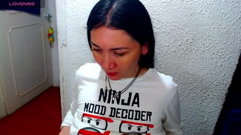 Nickole online show from 6, 4, 2026