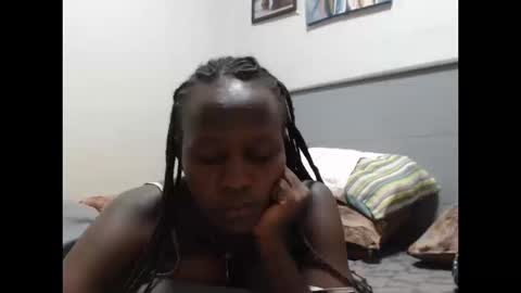 Emilly online show from 12, 3, 2026