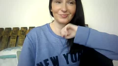 Emily Rose  online show from 24, 2, 2025