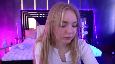  MY NAME IS Emily WELCOME EVERYONE I WILL BE HAPPY TO GIVE YOU WHAT YOU HAVE DREAMED OF FOR SO LONG online show from 14, 11, 2025