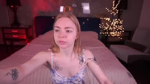  MY NAME IS Emily WELCOME EVERYONE I WILL BE HAPPY TO GIVE YOU WHAT YOU HAVE DREAMED OF FOR SO LONG online show from 27, 4, 2026