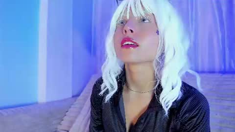   online show from 15, 6, 2026