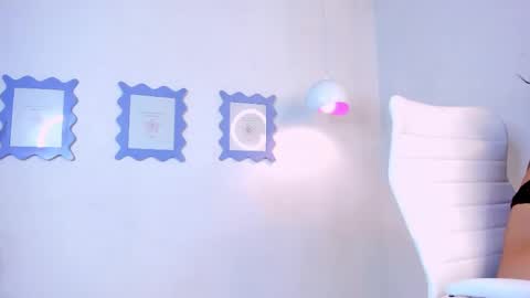 emilyy_kim online show from 11, 3, 2025