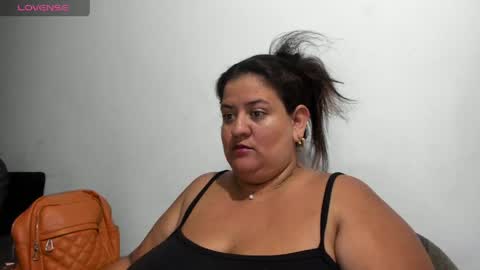 Jhoanna  online show from 31, 5, 2026