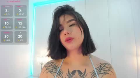 emilyygrey online show from 28, 7, 2026