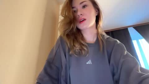 Snapshot of eminemswife chatting on 25, 4, 2026 Nadya online show from 25, 4, 2026