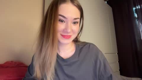 Snapshot of eminemswife chatting on 30, 4, 2026 Nadya online show from 30, 4, 2026