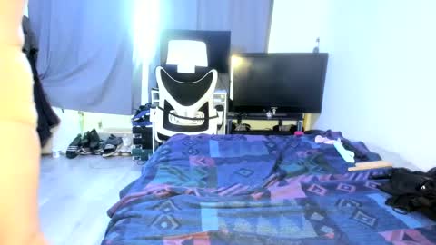 emliyjamesmjb online show from 7, 2, 2025