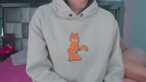 emma__js_ online show from 1, 10, 2025