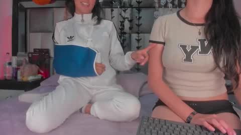 emma__js_ online show from 24, 10, 2025