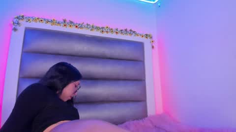 emma__js_ online show from 9, 6, 2026