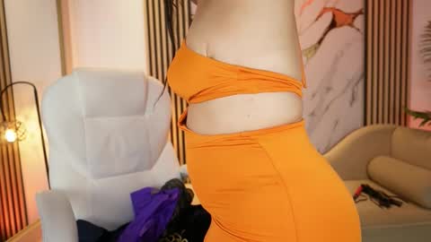 emma__walkerr_ online show from 17, 3, 2026