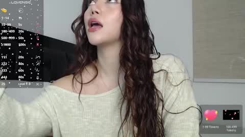 Snapshot of emma_aaa chatting on 20, 11, 2025 Rocio online show from 20, 11, 2025