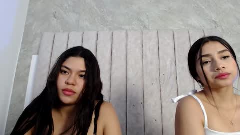 emma_and_aysha online show from 20, 2, 2025