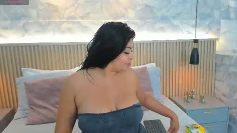 Emma  online show from 27, 7, 2026