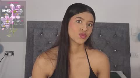 Snapshot of emma_blake__ chatting on 24, 3, 2026 Emma online show from 24, 3, 2026