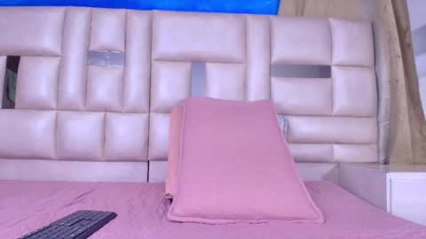 Emma online show from 2, 10, 2025