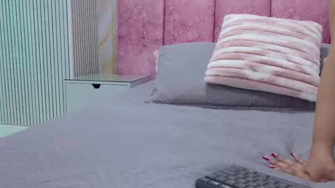 Emma online show from 4, 3, 2026