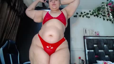 Snapshot of emma_hoot1 chatting on 12, 1, 2025 emma online show from 12, 1, 2025