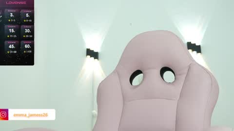 Snapshot of emma_jamess chatting on 9, 5, 2026 emma_jamess online show from 9, 5, 2026