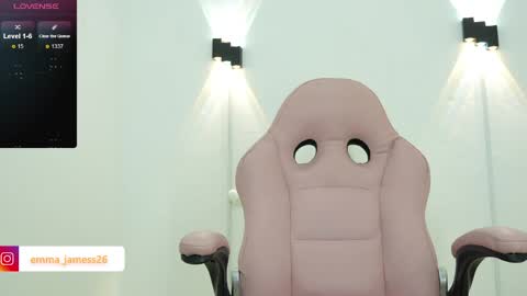 Snapshot of emma_jamess chatting on 14, 5, 2026 emma_jamess online show from 14, 5, 2026
