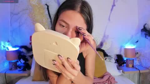 emma_jhoons online show from 23, 10, 2025