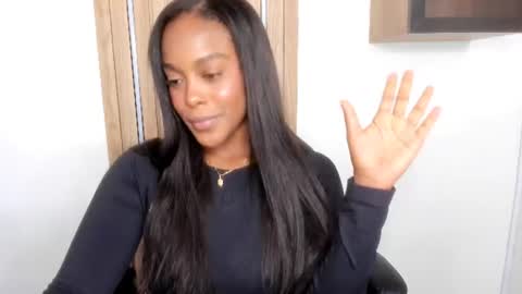 Snapshot of emma_jonness chatting on 28, 7, 2026 emma_jonness online show from 28, 7, 2026
