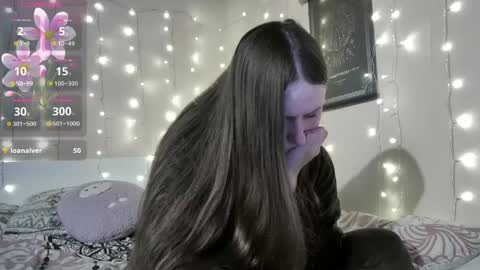 emma_just online show from 25, 4, 2026