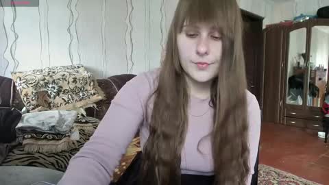 emma_just online show from 28, 4, 2026