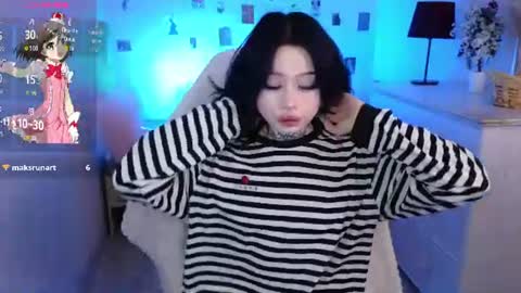 emma_kirks online show from 12, 6, 2026