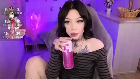 Snapshot of emma_kirks chatting on 17, 6, 2026 emma_kirks online show from 17, 6, 2026