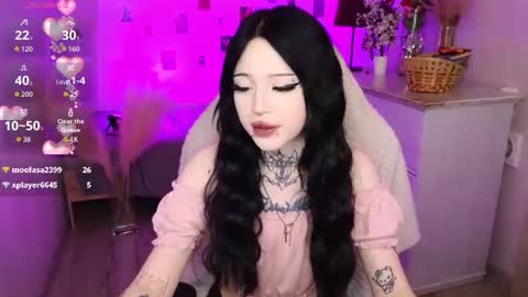 Snapshot of emma_kirks chatting on 4, 7, 2026 emma_kirks online show from 4, 7, 2026
