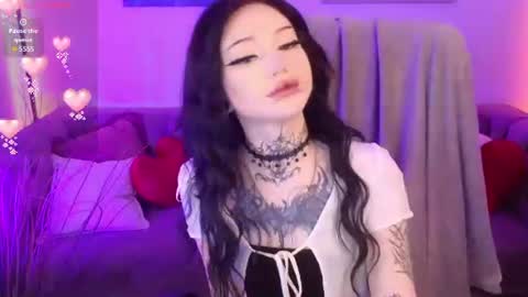 Snapshot of emma_kirks chatting on 6, 7, 2026 emma_kirks online show from 6, 7, 2026
