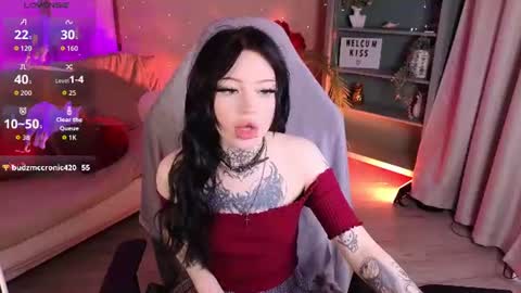 Snapshot of emma_kirks chatting on 16, 7, 2026 emma_kirks online show from 16, 7, 2026