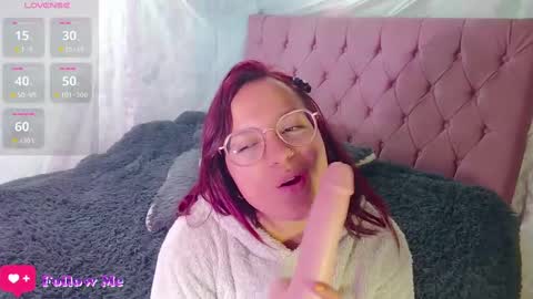 Emma online show from 23, 12, 2024