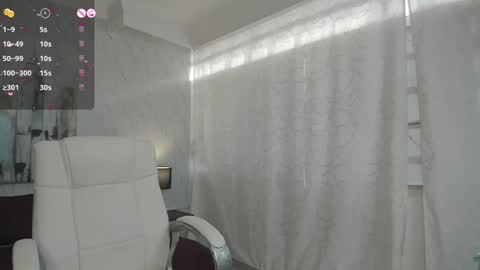 Emma  online show from 29, 1, 2025