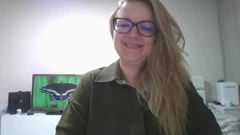 Snapshot of emma_misty_ chatting on 12, 3, 2026 emma_misty_ online show from 12, 3, 2026