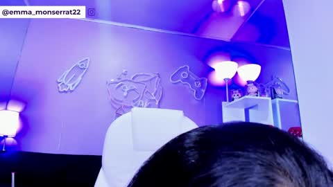 Emma Monserratt online show from 25, 4, 2026