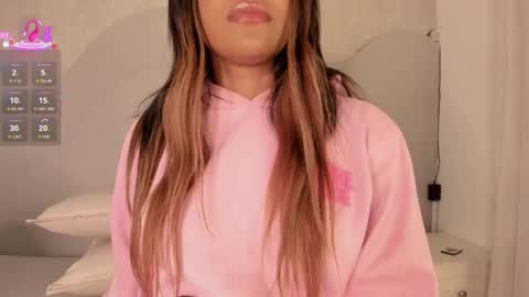 Snapshot of emma_morgann chatting on 7, 1, 2026 Emma Morgann online show from 7, 1, 2026