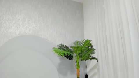 Snapshot of emma_morgann chatting on 3, 3, 2026 Emma Morgann online show from 3, 3, 2026