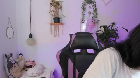 Emma online show from 8, 5, 2026