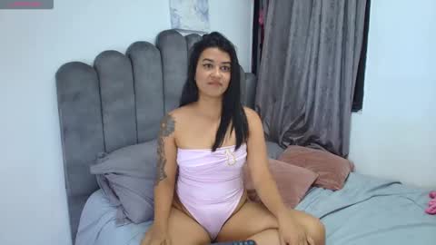 emma_saenz01 online show from 12, 5, 2026