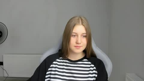 Emma online show from 22, 7, 2026