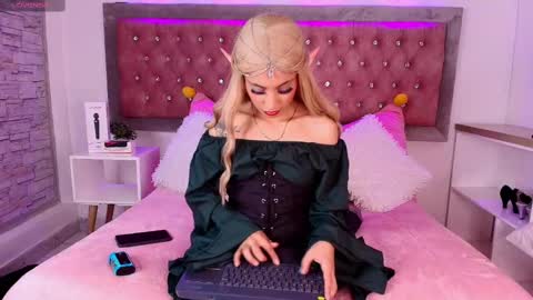 Snapshot of emma_wilder chatting on 3, 3, 2025 neko online show from 3, 3, 2025