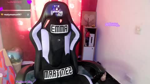 Snapshot of emmaamartinez chatting on 23, 2, 2025 modelo independente online show from 23, 2, 2025