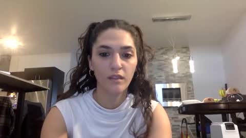 Snapshot of emmababy2322 chatting on 17, 12, 2024 Emma online show from 17, 12, 2024