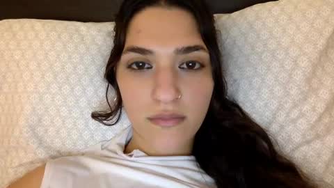 Snapshot of emmababy2322 chatting on 8, 1, 2025 Emma online show from 8, 1, 2025