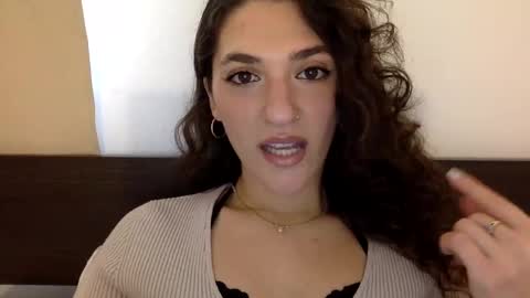 Snapshot of emmababy2322 chatting on 15, 1, 2025 Emma online show from 15, 1, 2025